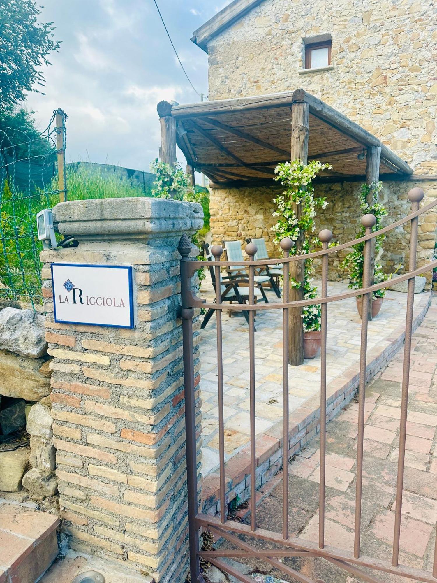 La Riggiola Bed & Breakfast Salerno Dış mekan fotoğraf